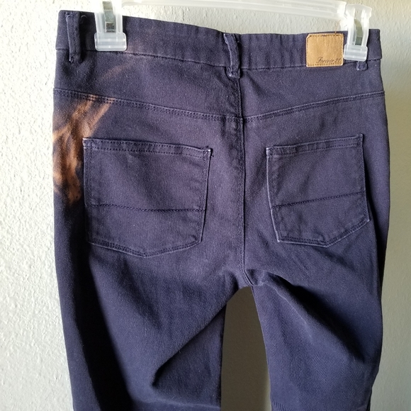 Forever 21 skinny fit navy blue pants - Picture 7 of 8